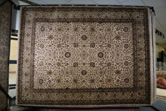 Sanukh Rug, Ivory Rug, Hand Knotted Oriental Rug