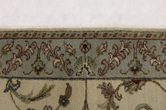2'9" x 8'3" Persian Design Runner Rug