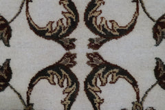 Silk Flower Rug, Hand Knotted Indian Rug, Traditional Rug