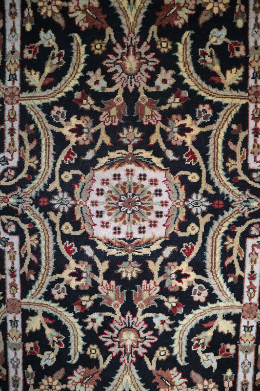 Black Rug, Hand Knotted Indian Rug, Traditional Rug, Area Rug 4x6